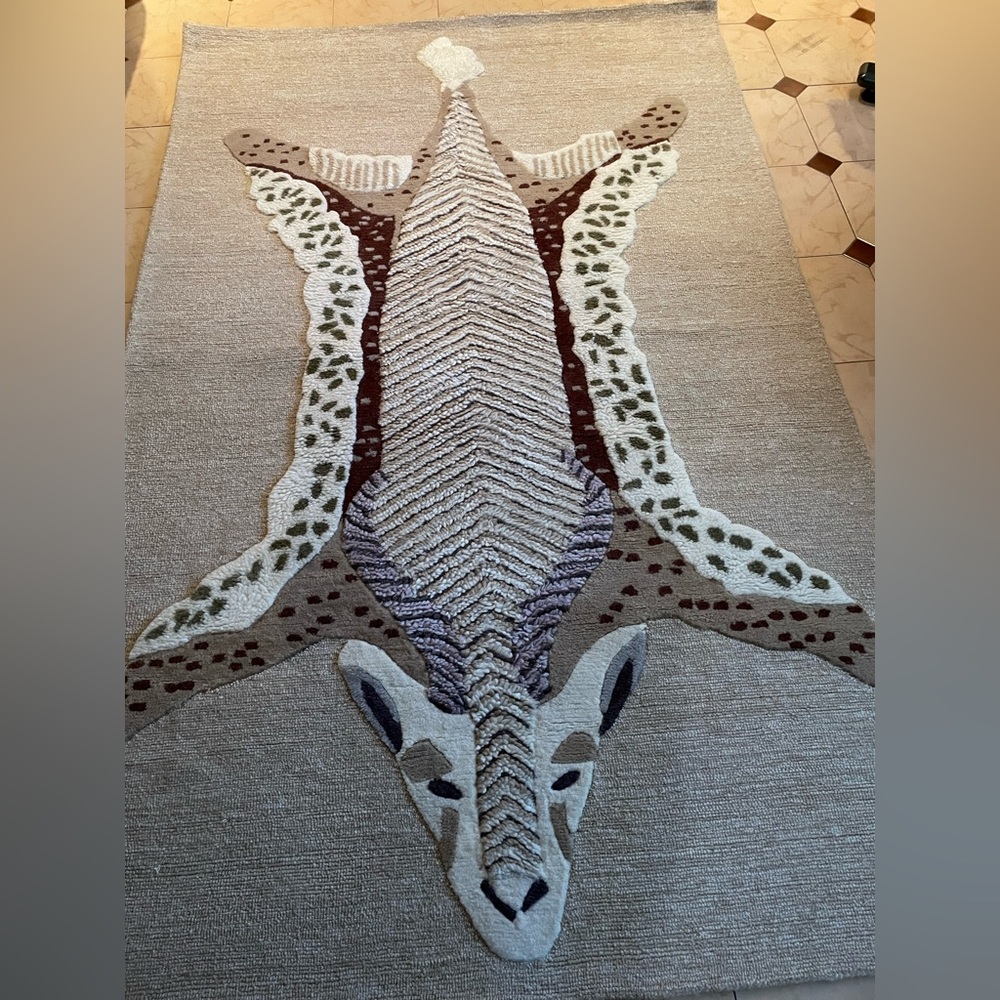 Anthropologie Hand-Tufted Panthera Wool Rug - Picture 5 of 12